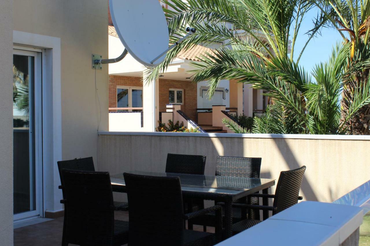 Apartamentos Carlton Vyb Denia Eksteriør bilde