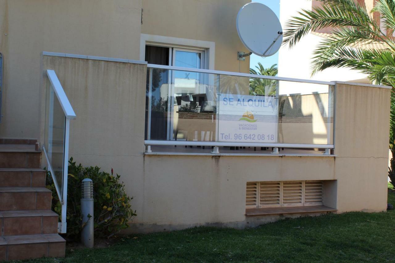 Apartamentos Carlton Vyb Denia Eksteriør bilde