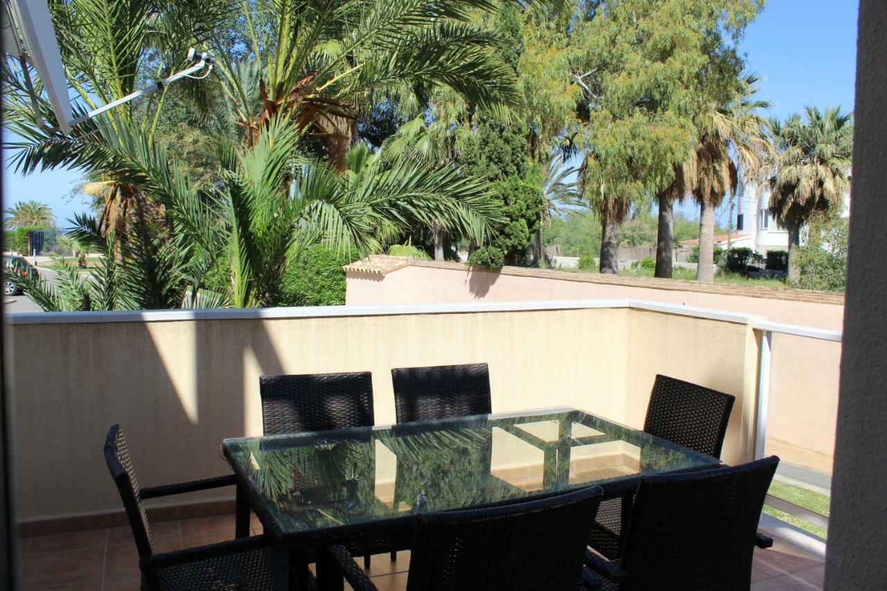 Apartamentos Carlton Vyb Denia Eksteriør bilde